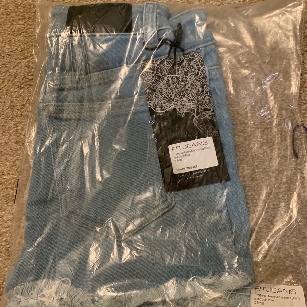 Fit Jeans Arctic Light Blue Denim Shorts